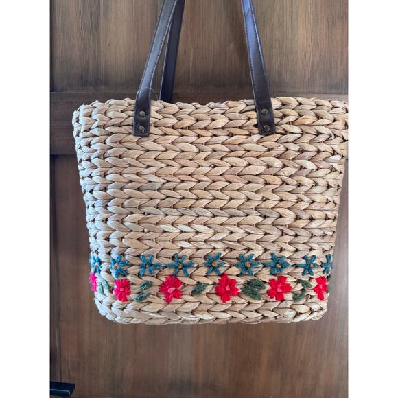 Natural Life Wicker Floral Embroidered Tote Bag Purse Large Beach Summer Spring - Picture 3 of 9